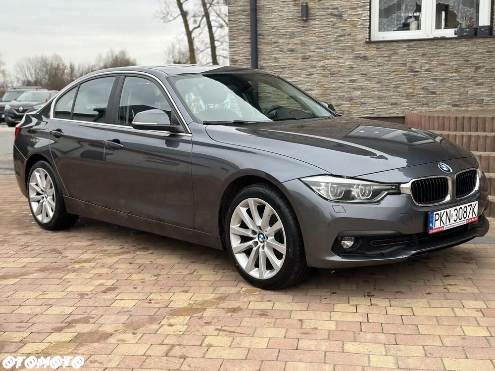 BMW Seria 3 320d Edition Luxury Line Purity - 9