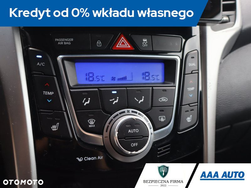 Hyundai i30 - 13