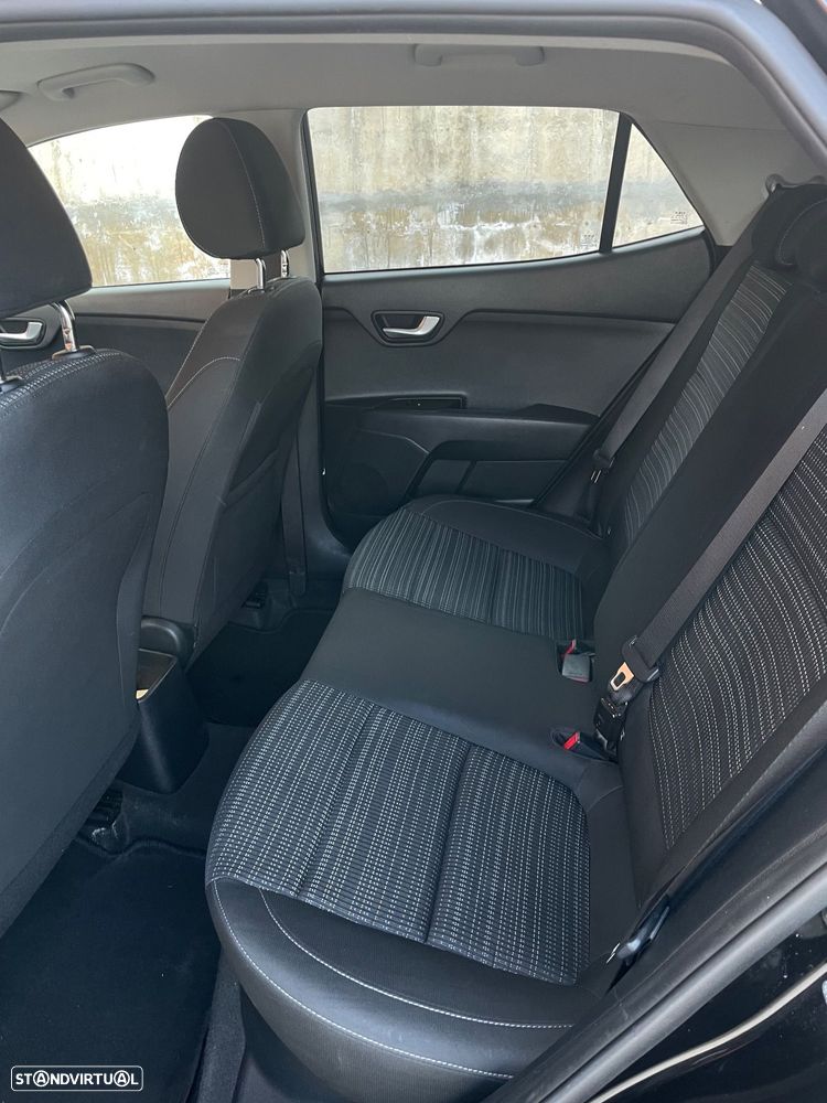 Kia Stonic 1.0 T-GDI Drive - 22