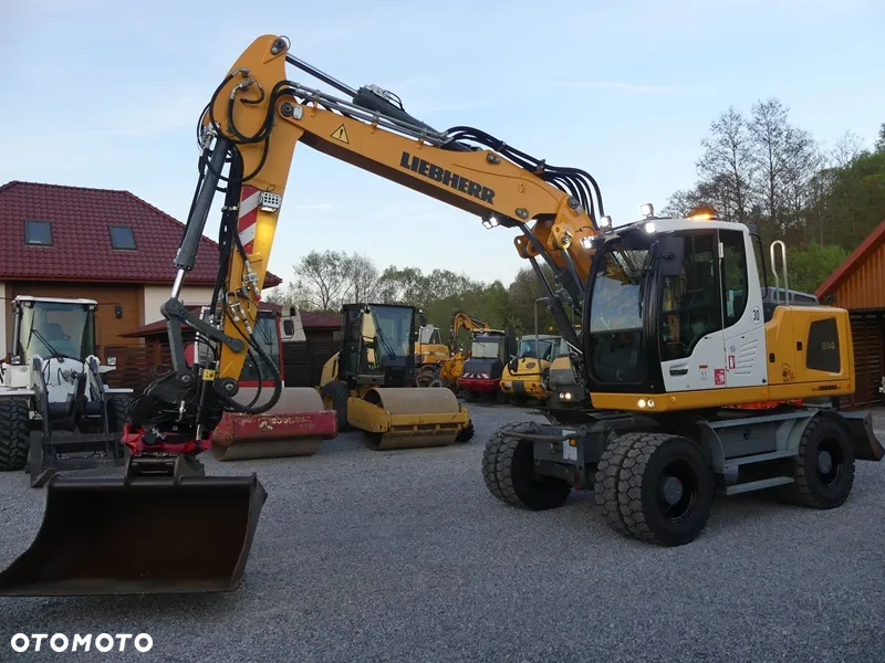 Liebherr A914 ROTOTILT / Sprowadzona / Bogata Wersja / - 9