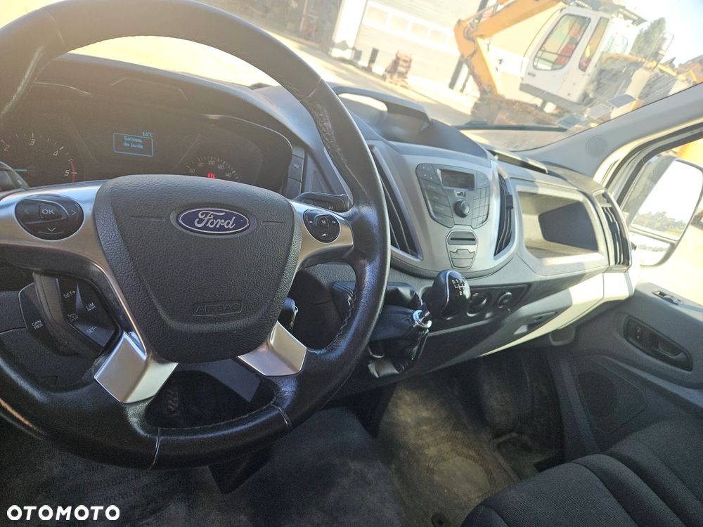 Ford Transit - 5