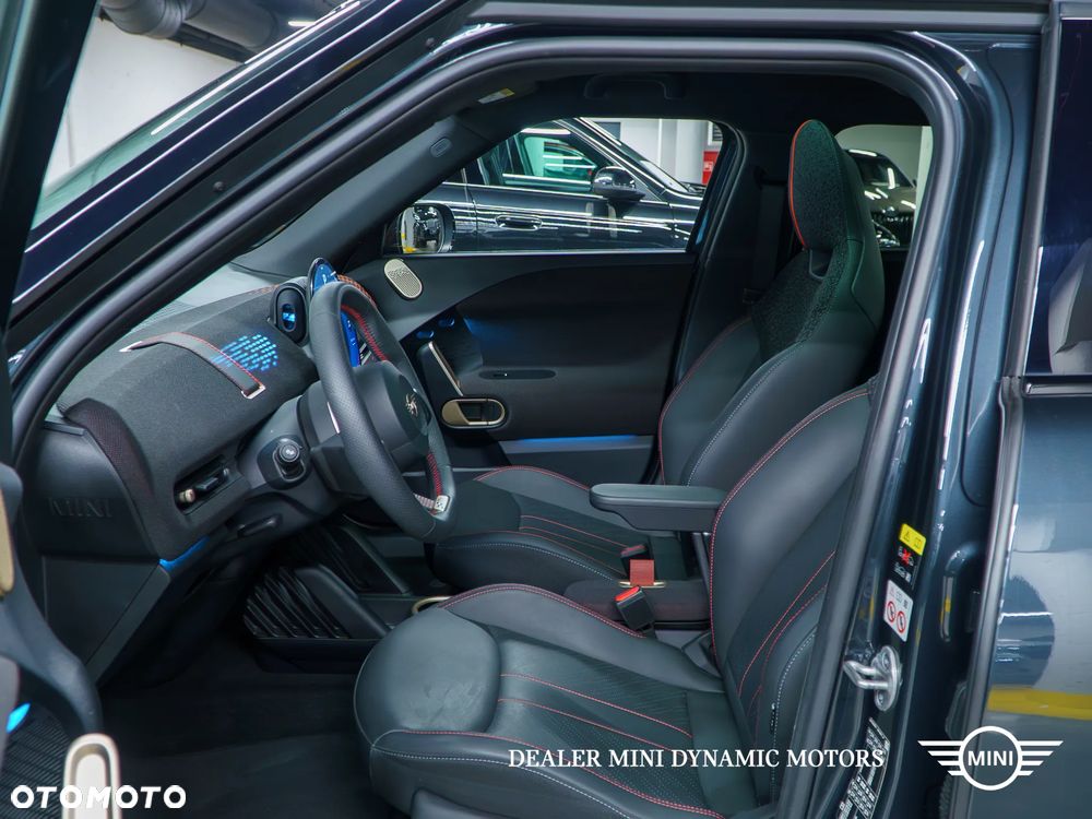 MINI Aceman SE John Cooper Works Trim - 13