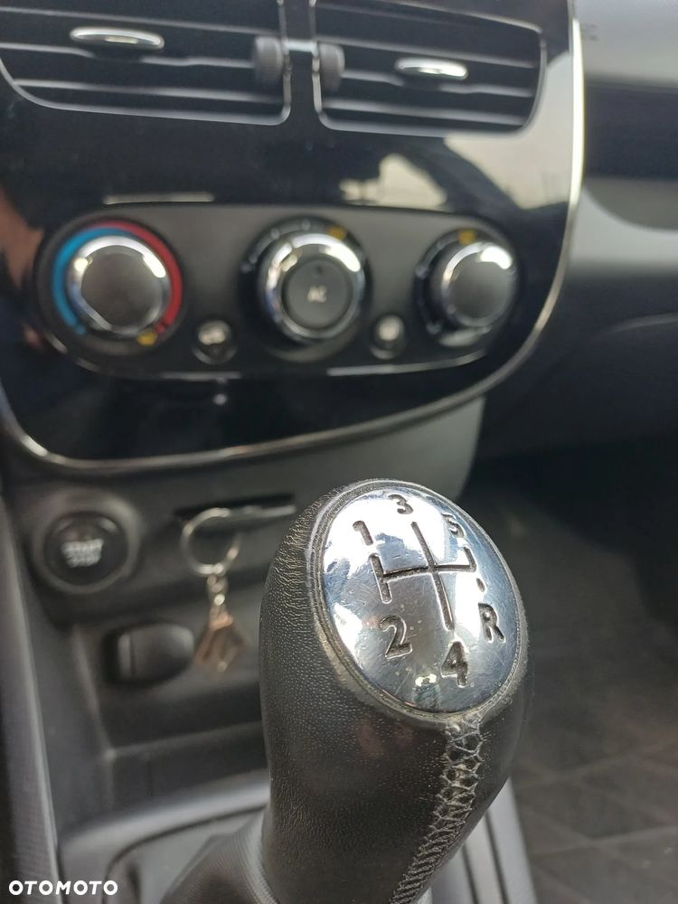 Renault Clio 0.9 Energy TCe Zen - 12