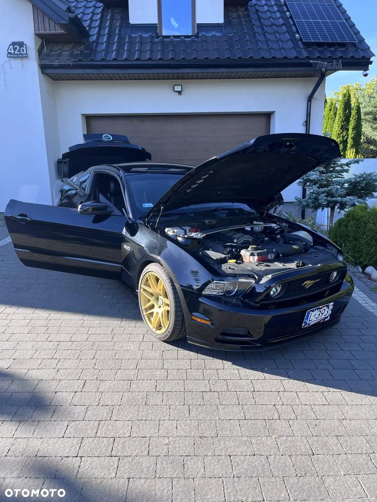 Ford Mustang - 7