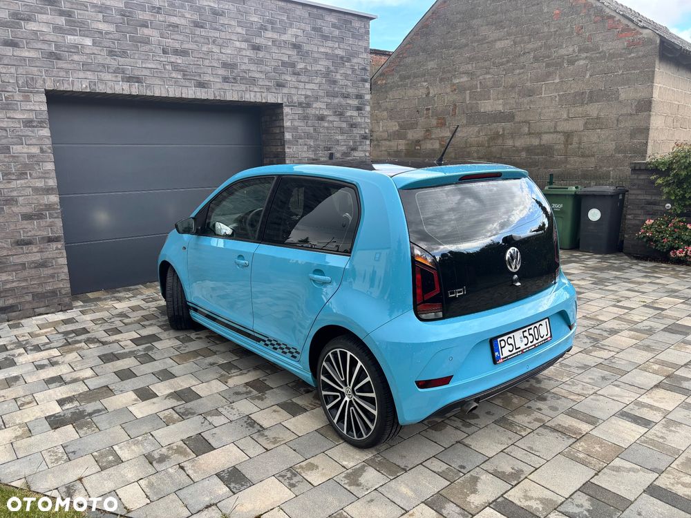 Volkswagen up! R-Line - 8