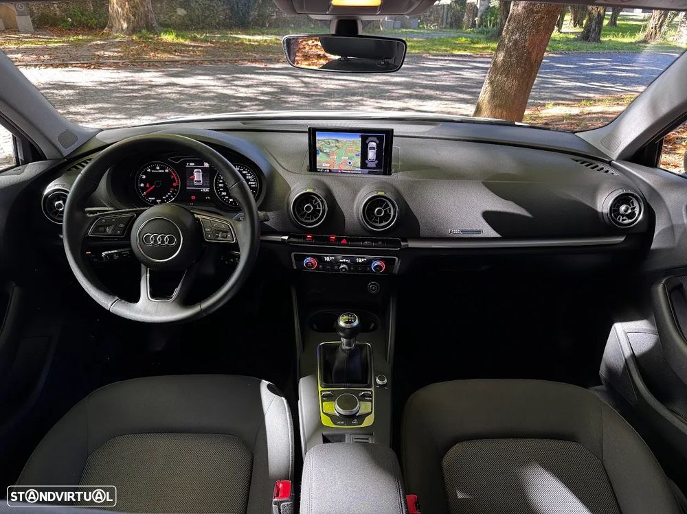 Audi A3 Sportback 30 TFSI Sport - 9