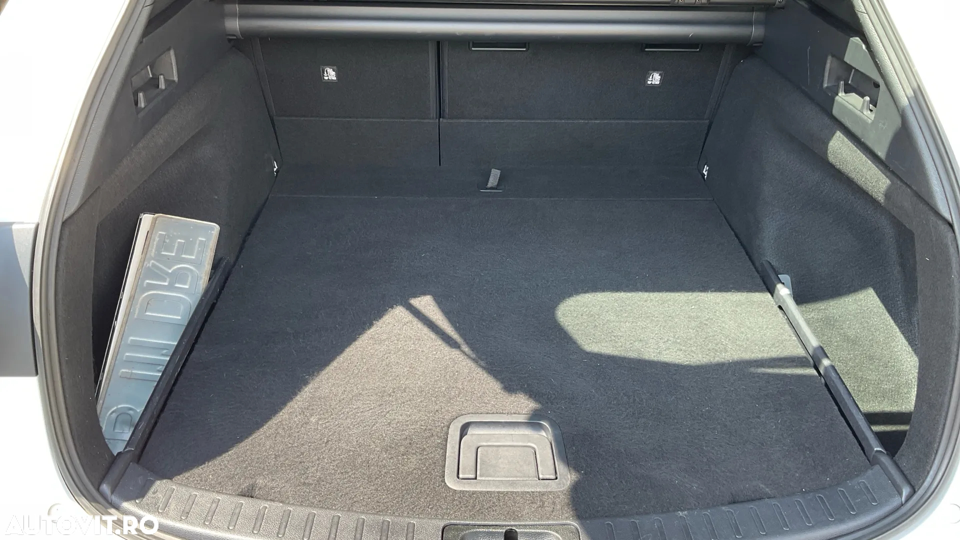 Toyota Corolla 1.8 HSD TS Eco - 26