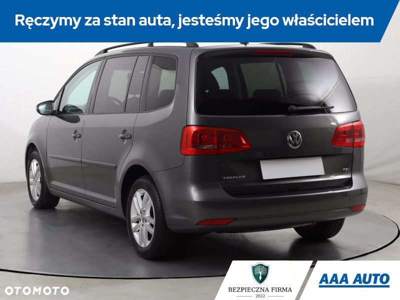 Volkswagen Touran - 5