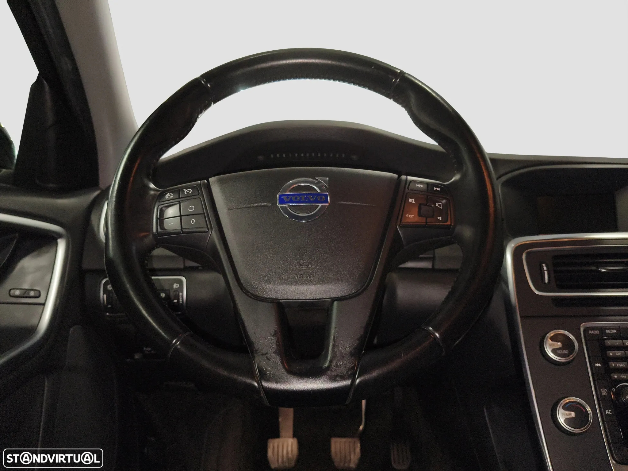 Volvo V60 1.6 D2 Drive Momentum Start/Stop - 10
