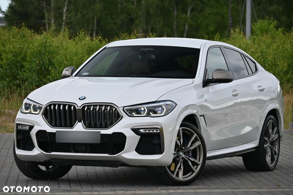 BMW X6M - 10