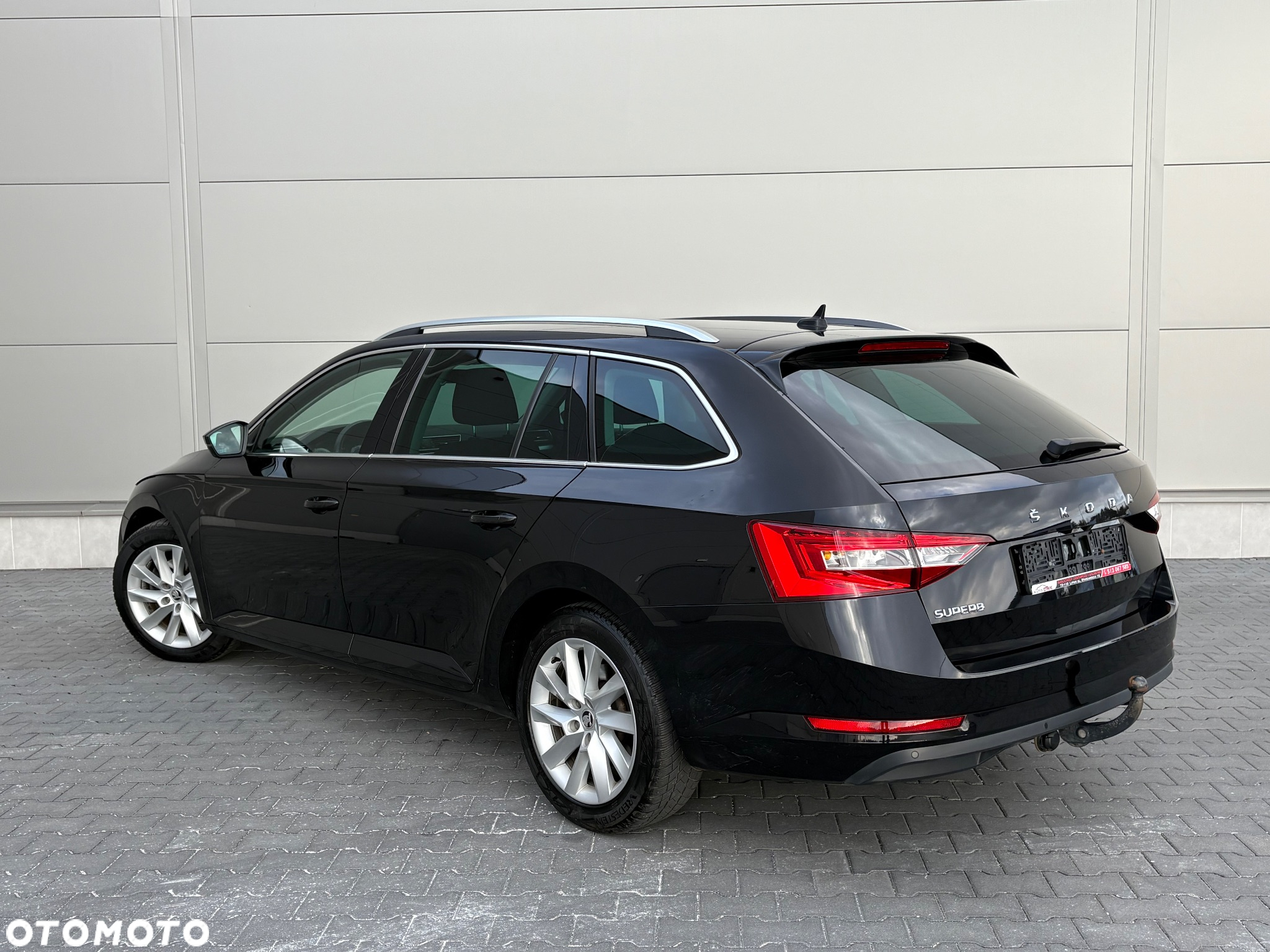 Skoda Superb 1.6 TDI Style DSG - 8