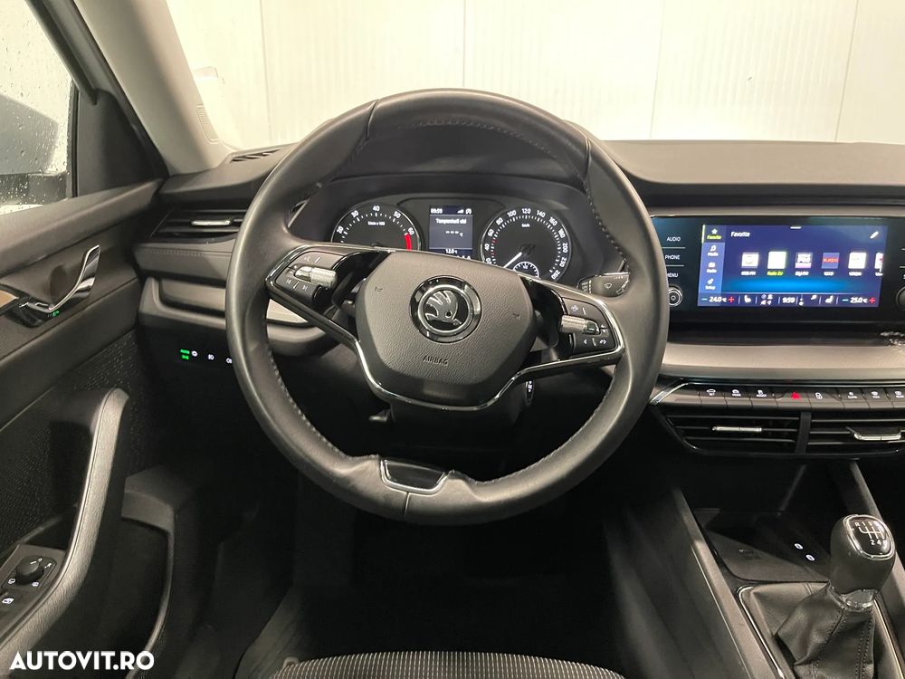 Skoda Octavia 1.5 TSI Ambition - 6