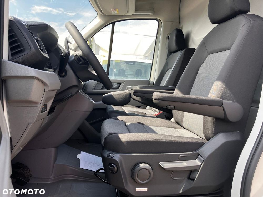 Volkswagen Crafter 35 2.0 TDI 177 KM L4H3 4MOTION - 26