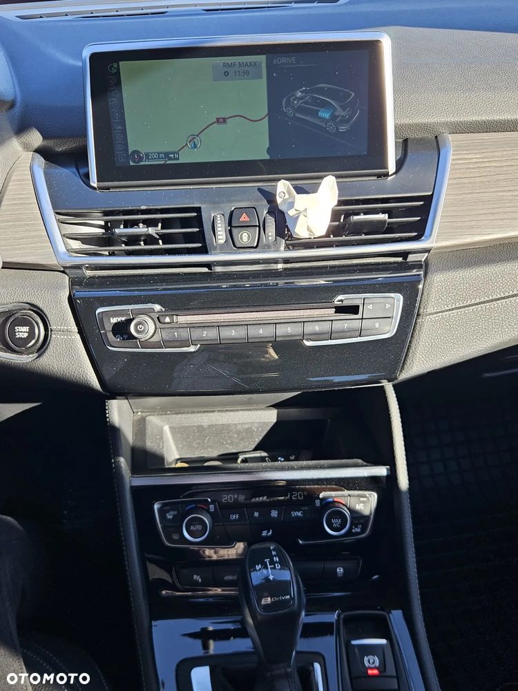 BMW Seria 2 218i Active Tourer - 13