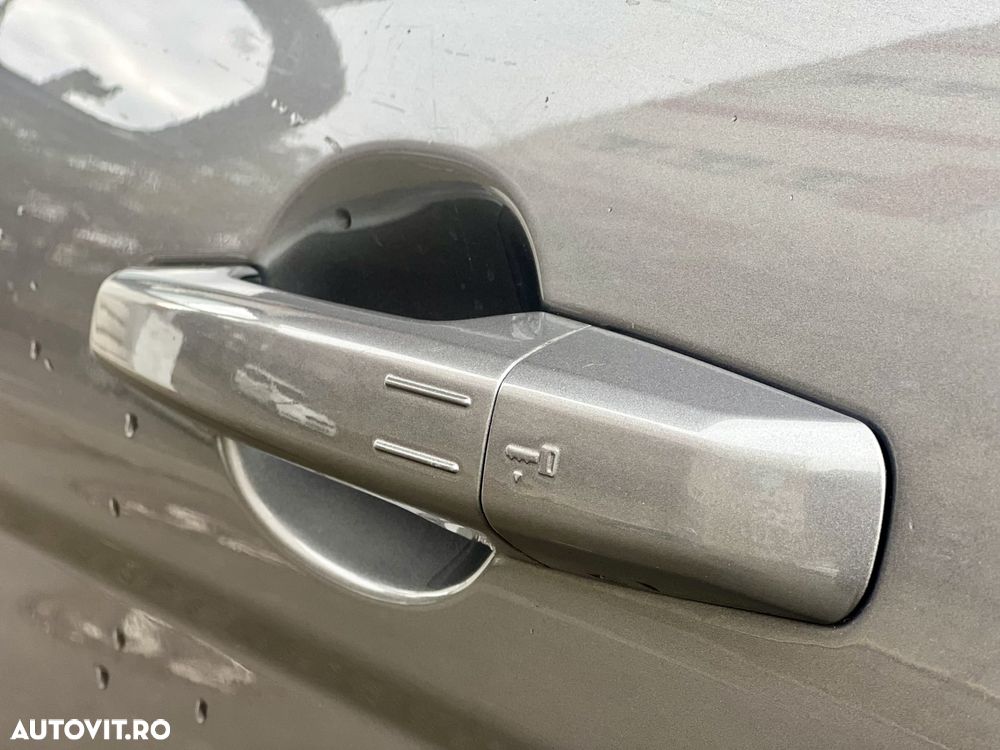 Land Rover Range Rover Evoque - 21