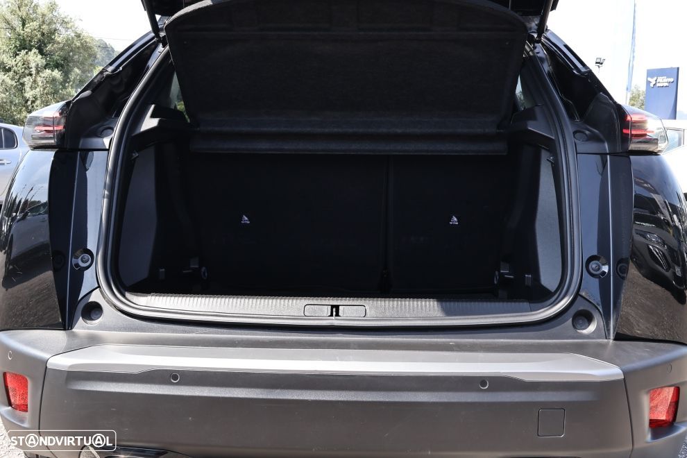 Peugeot 2008 1.2 Hybrid Allure e-DCS6 - 18