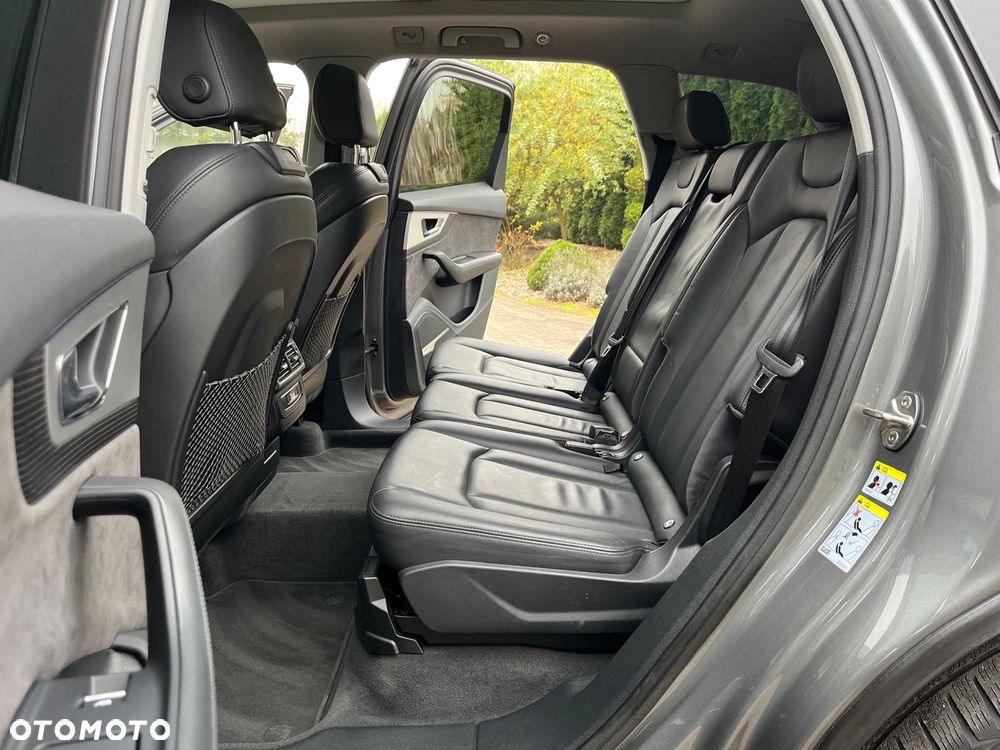 Audi Q7 - 14
