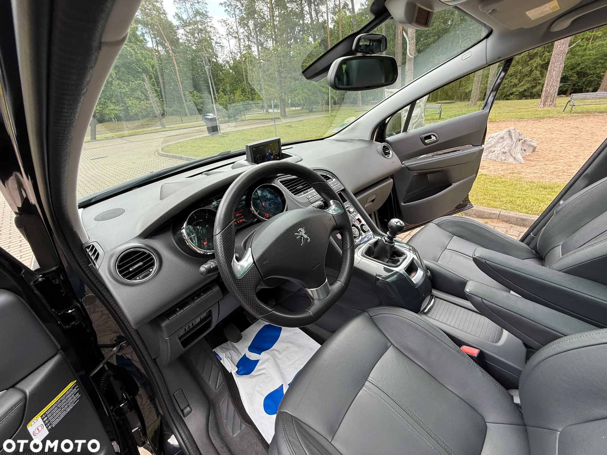 Peugeot 5008 BlueHDI 150 Active Business-Paket - 24