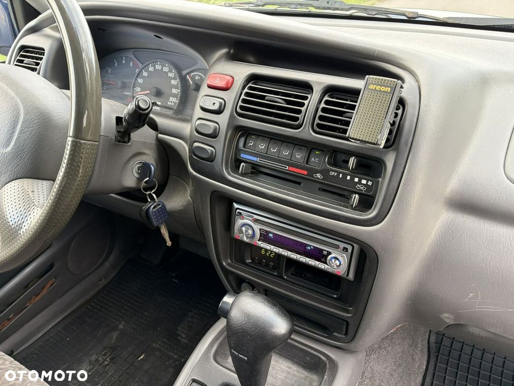 Suzuki Grand Vitara - 11
