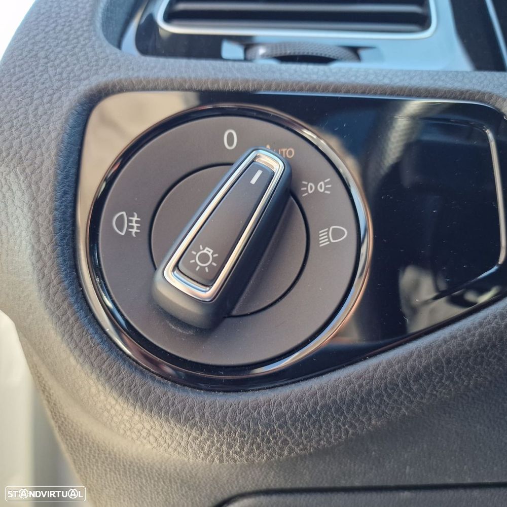 VW Golf 2.0 TSI GTi TCR DSG - 24