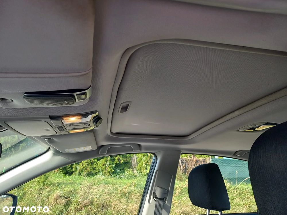 Subaru Legacy 2.0 D Comfort - 11