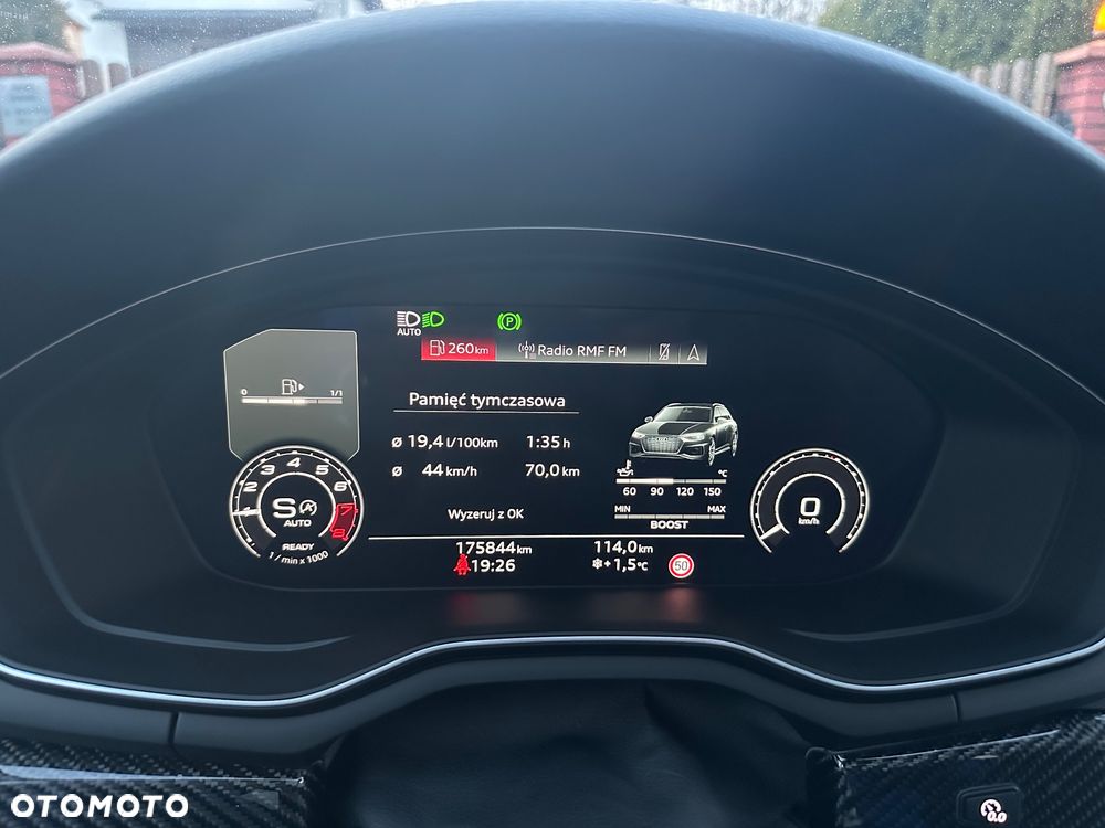 Audi RS4 Limousine - 5