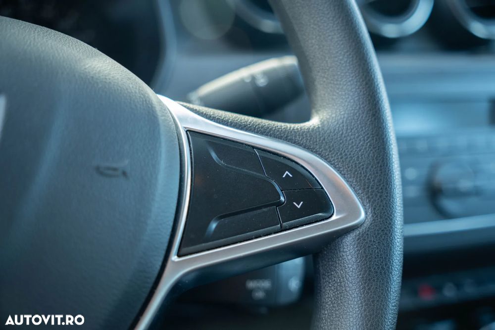 Dacia Duster 1.5 Blue dCi 4WD Comfort - 38