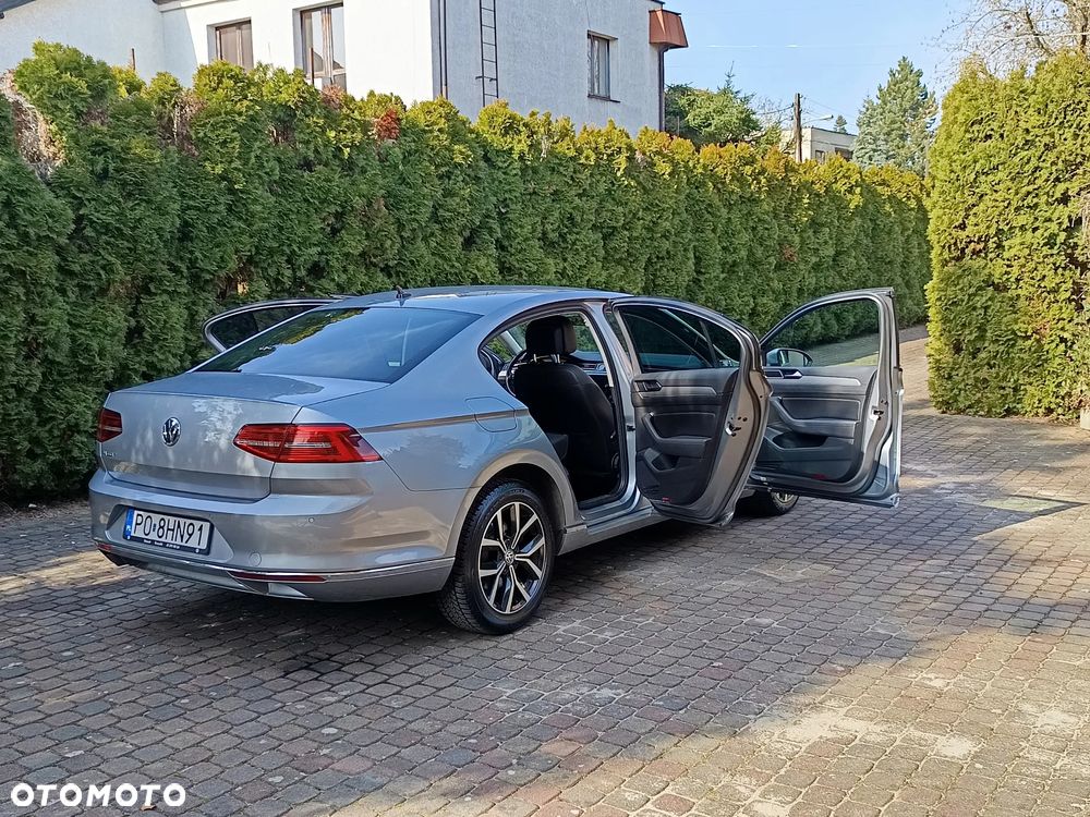 Volkswagen Passat 1.8 TSI BMT Comfortline DSG - 23