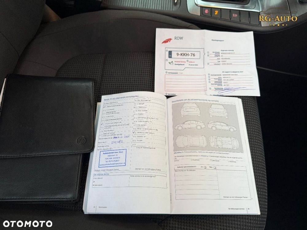 Volkswagen Passat - 2