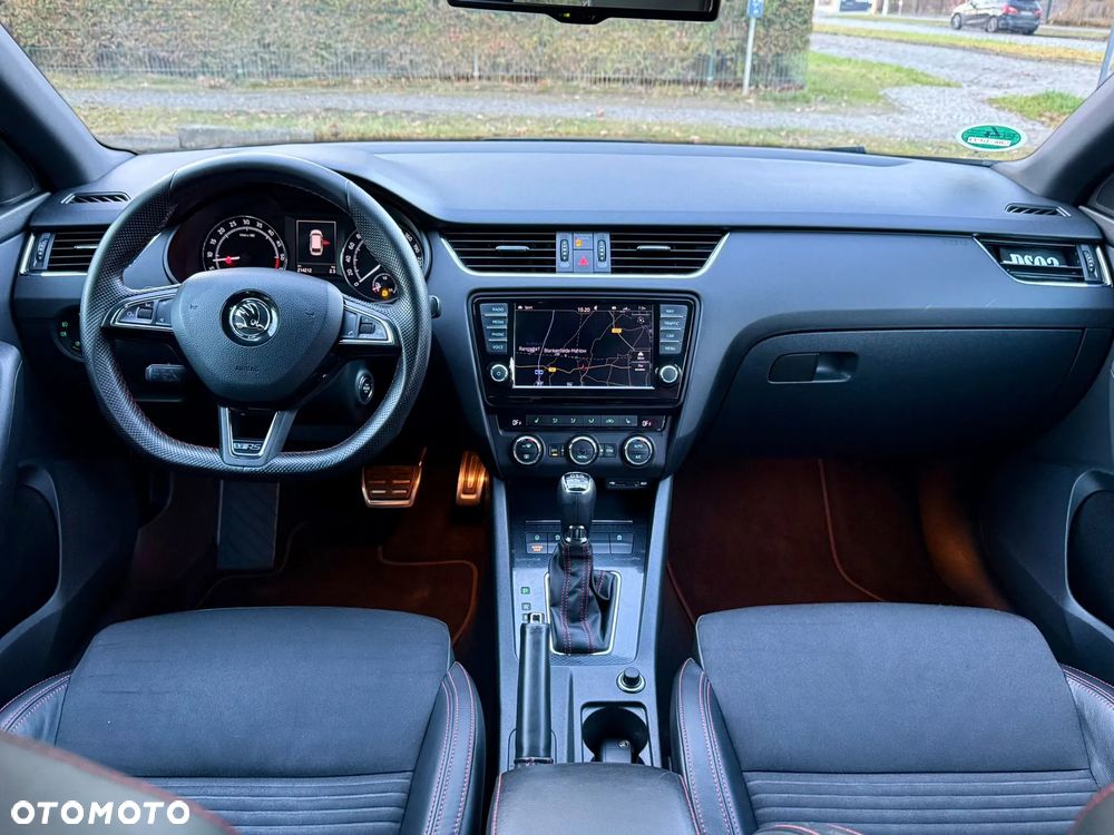 Skoda Octavia 2.0 TDI RS Challenge DSG - 16