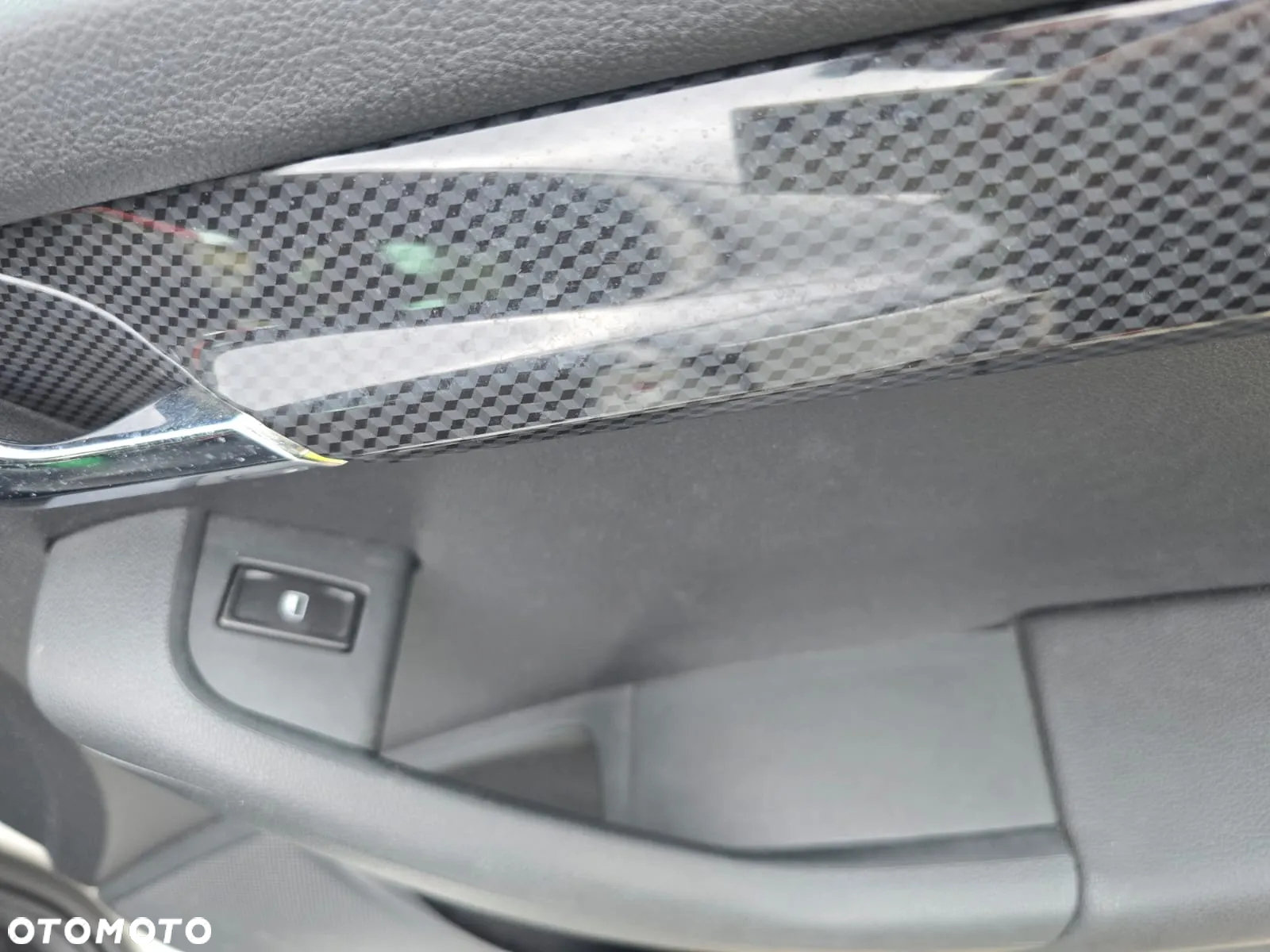 Skoda Octavia Combi 2.0 TDI RS - 22