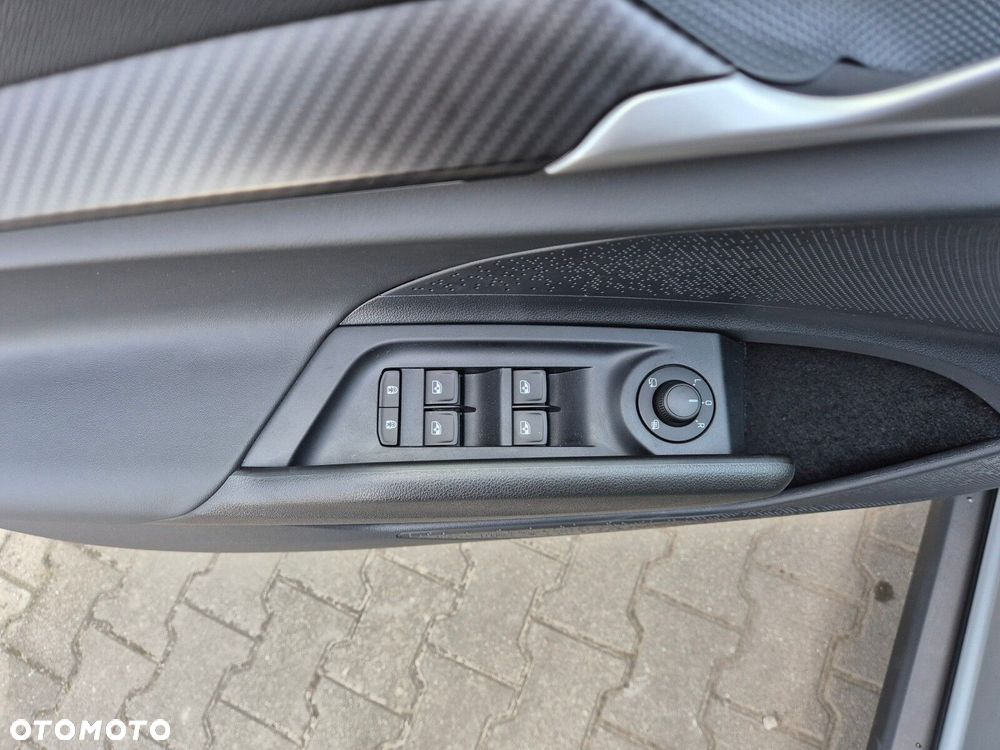 Skoda Elroq 60 63kWh Sportline - 15