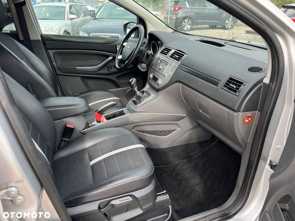 Ford Kuga 2.0 TDCi Titanium - 10