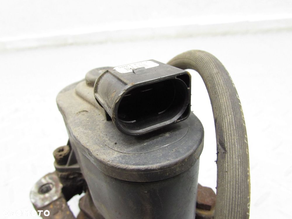 VOLVO S60 II V60 XC S80 V70 III 09-17 ZACISK HAMULCOWY PRAWY TYL 32332594 - 8