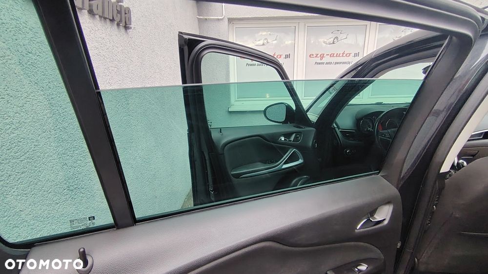 Opel Zafira Tourer 1.4 Turbo Sport - 30