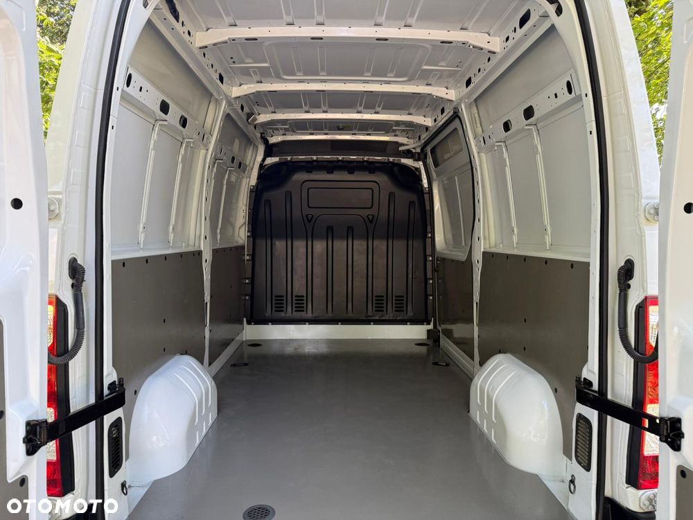 Opel Movano - 32