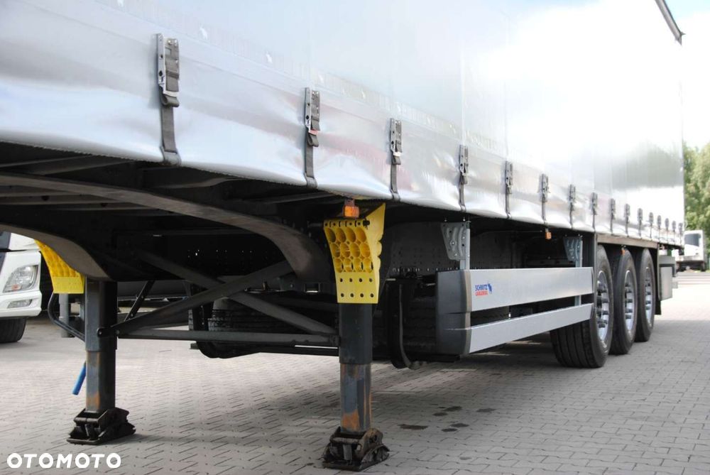 Schmitz Cargobull SCS kurtyna, podnoszona oś - 10