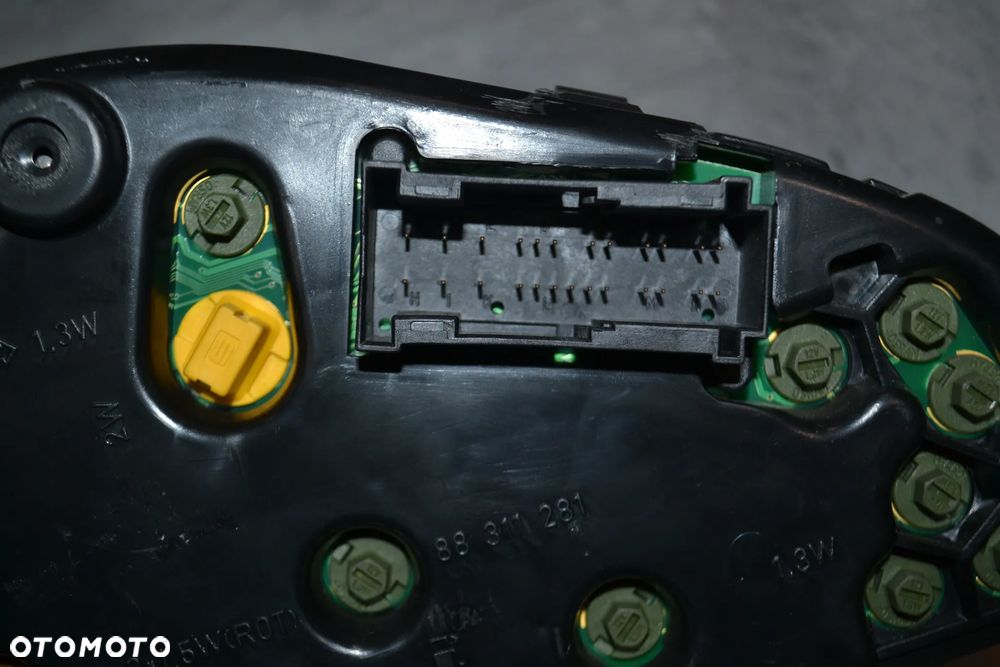MERCEDES CLK W208 LICZNIK ZEGAR 3,2 BENZYNA 2085403911 - 3