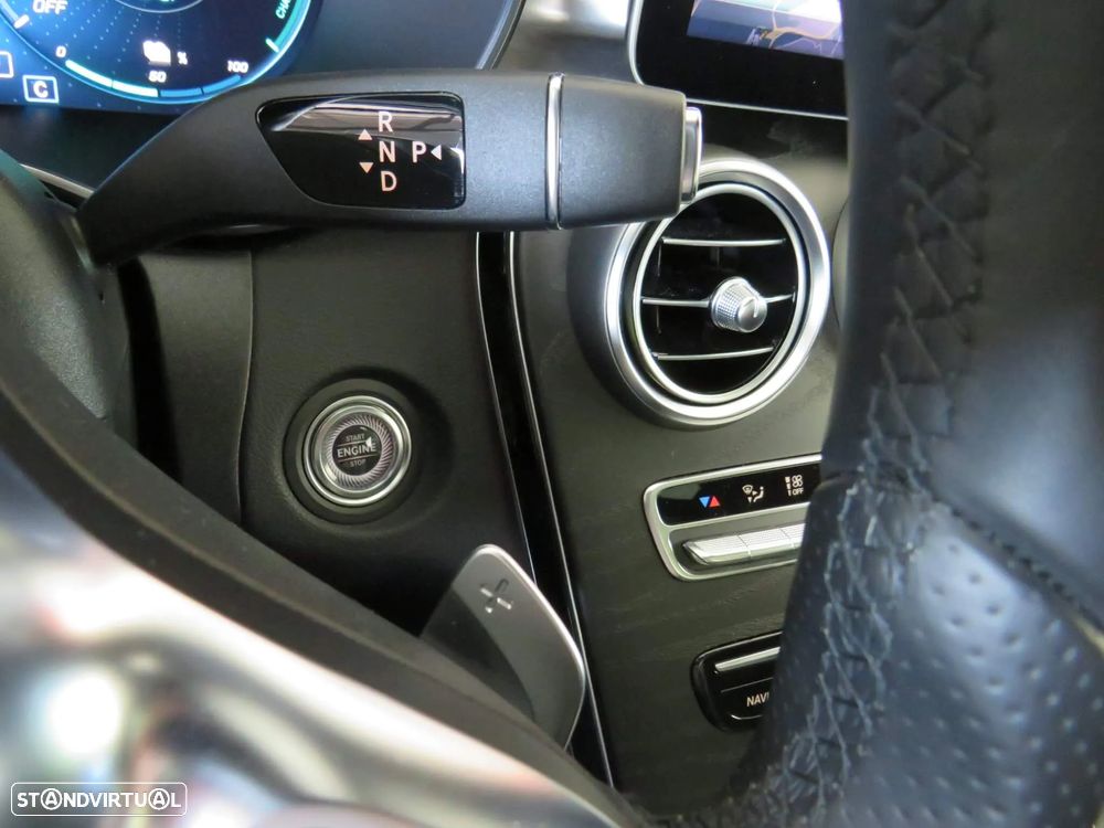 Mercedes-Benz C 300 de 9G-TRONIC AMG Line - 29