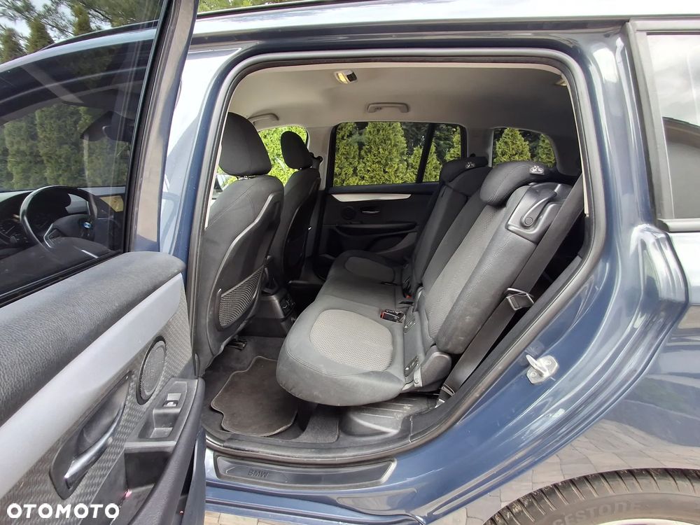 BMW Seria 2 218d Sport-Aut Luxury Line - 12