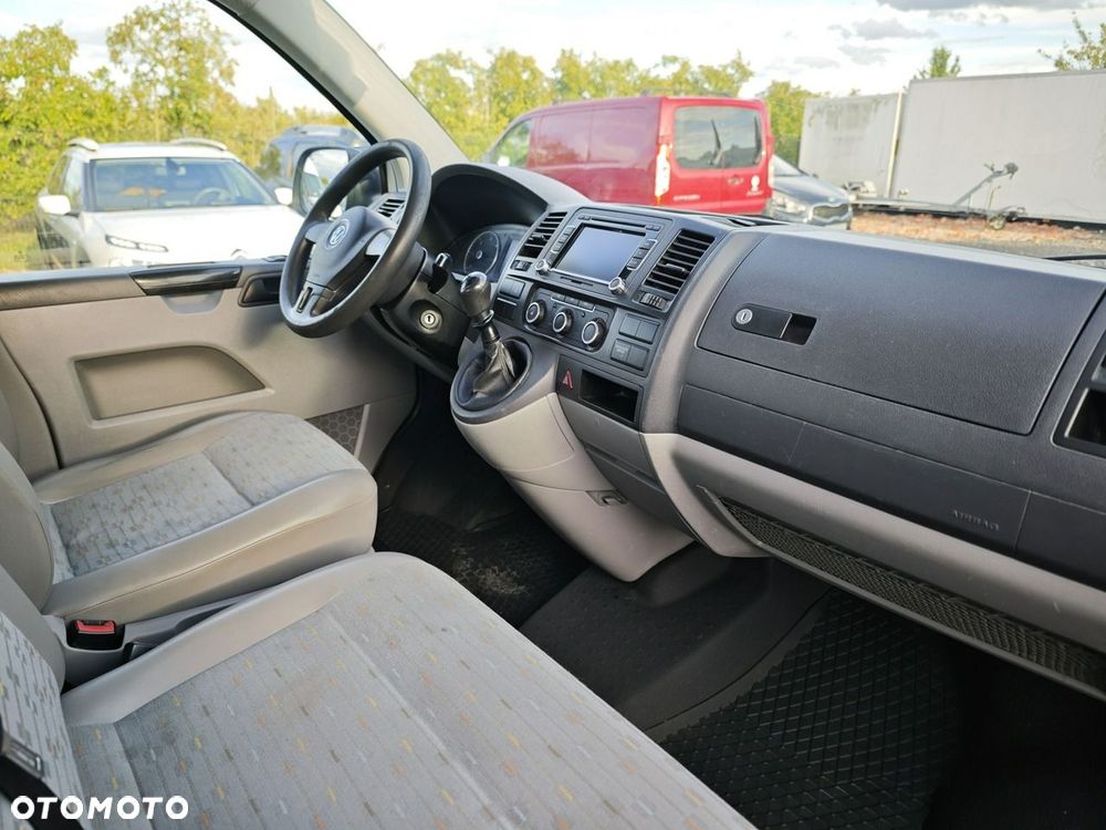 Volkswagen Transporter - 13