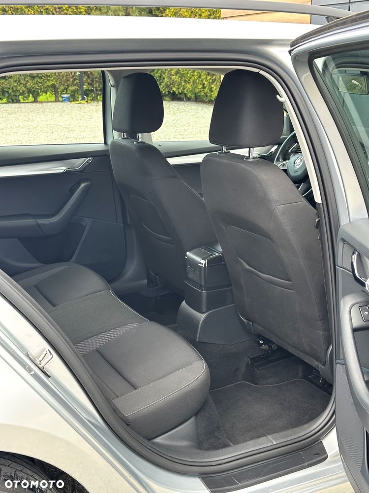Skoda Octavia 1.5 TSI GPF ACT Ambition DSG - 10