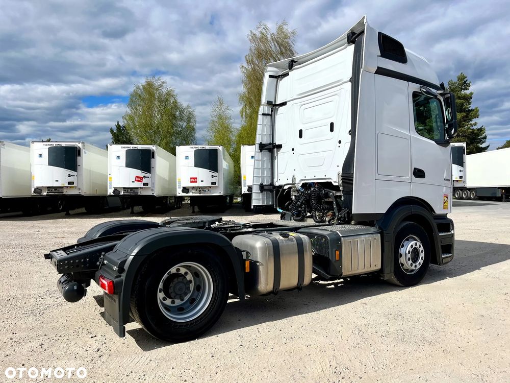 Mercedes-Benz Actros - 5