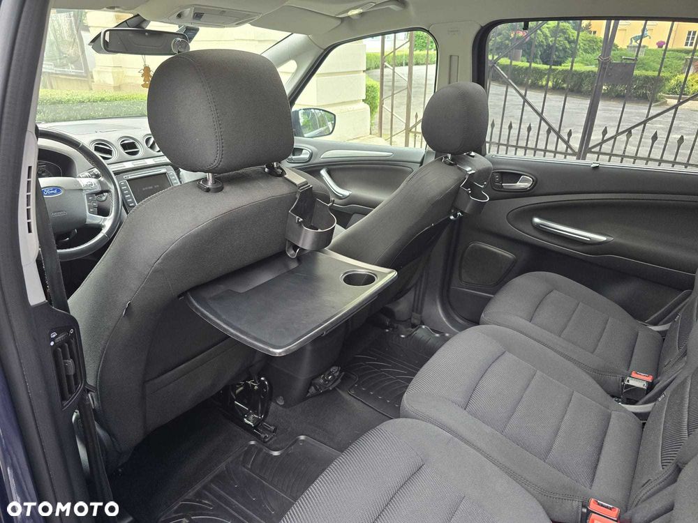 Ford S-Max - 7