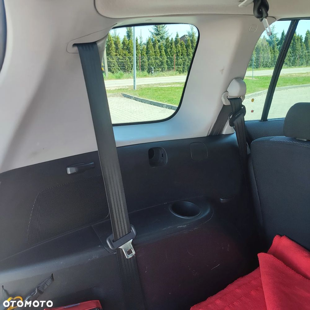 Mazda 5 2.0 Exclusive - 9