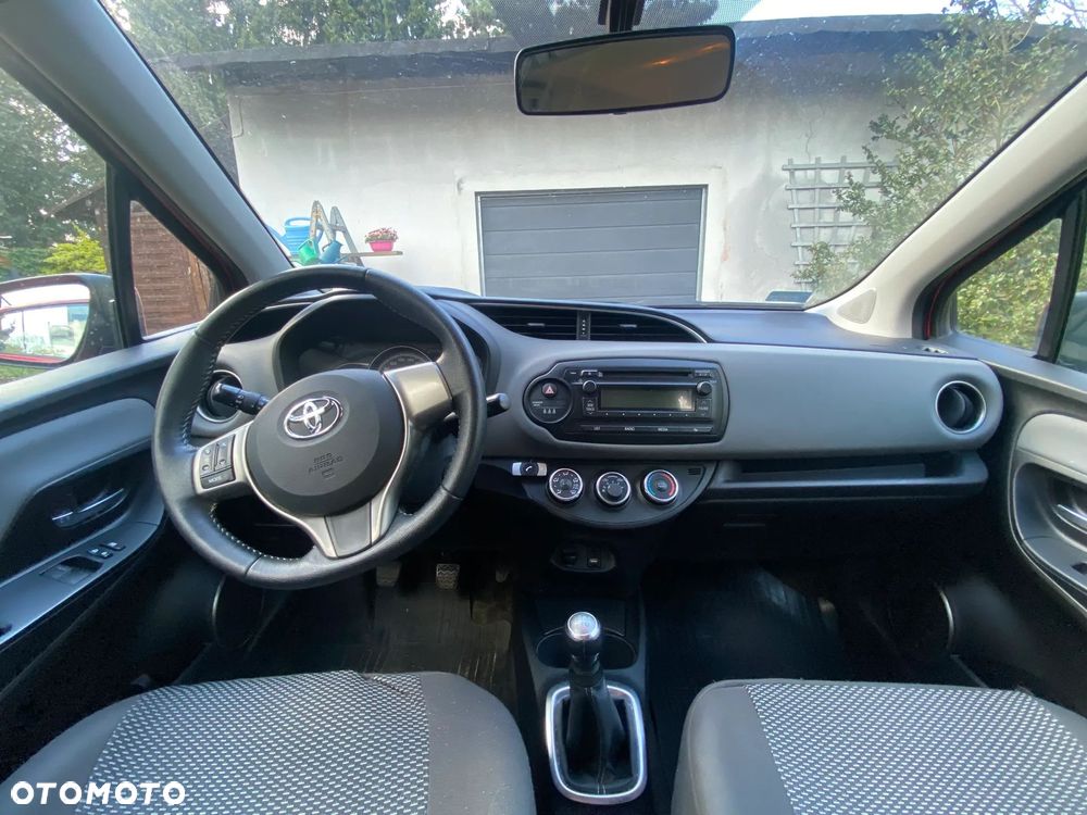 Toyota Yaris 1.0 Active - 13