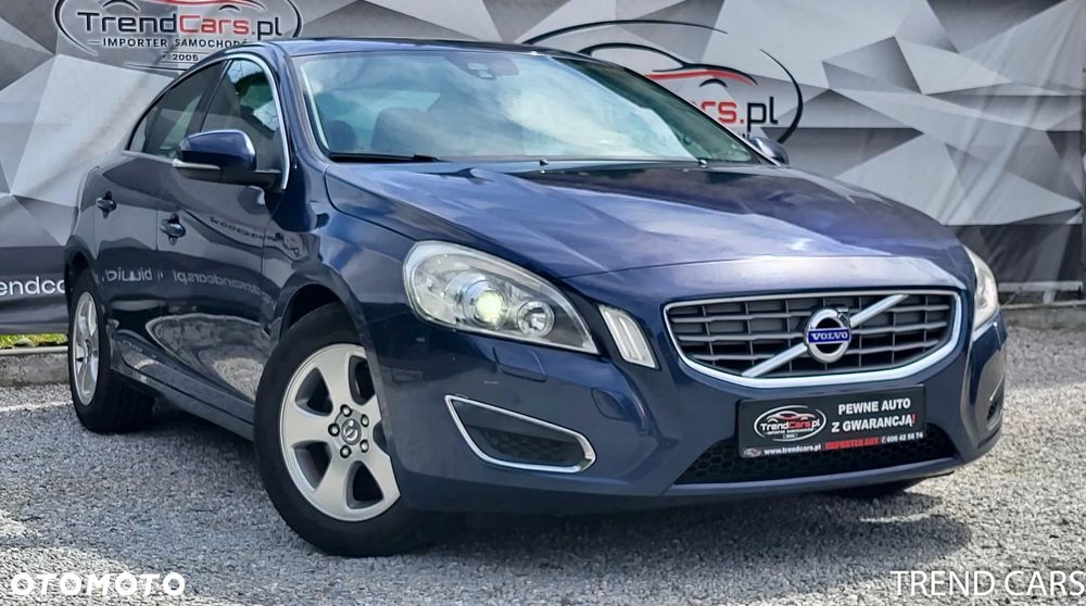 Volvo S60 D2 Momentum - 11