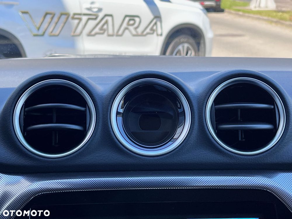 Suzuki Vitara - 16