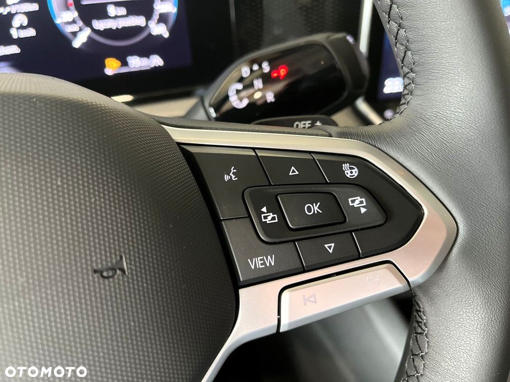 Volkswagen Tiguan - 15