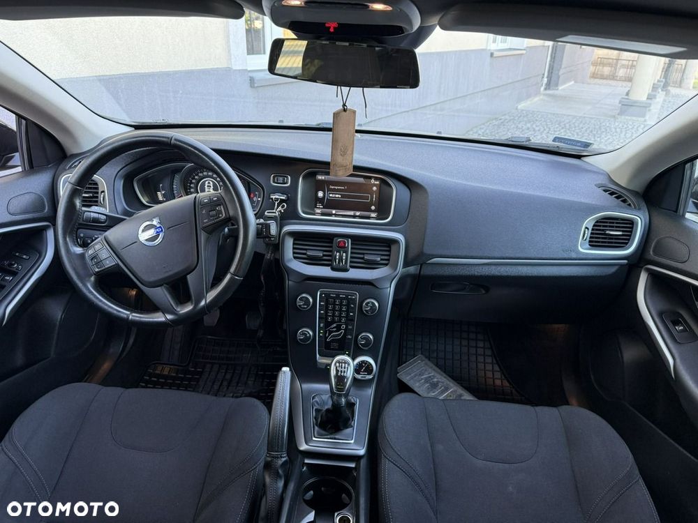 Volvo V40 - 5